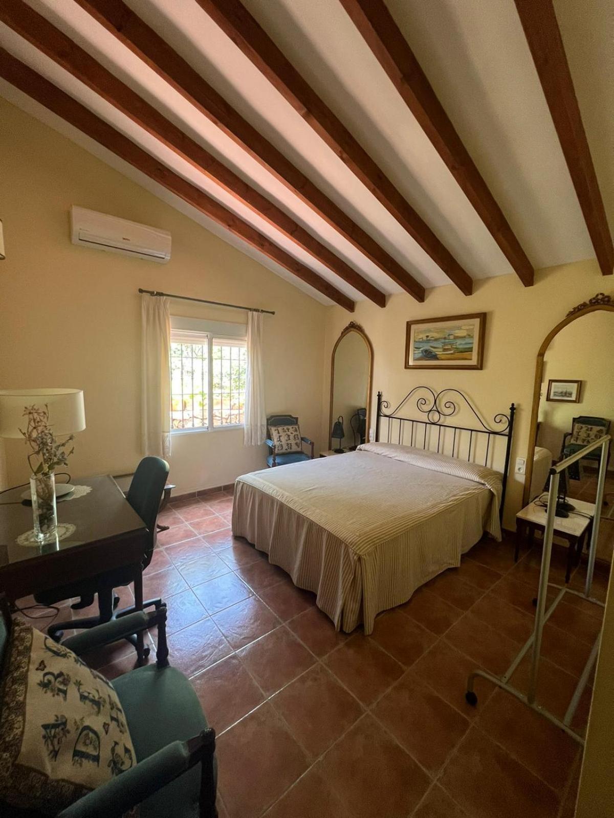 Los Olivos Málaga Extérieur photo